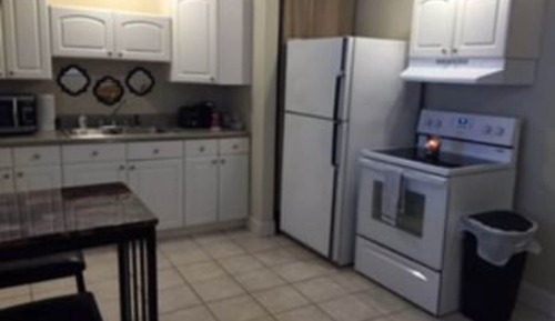 Habitación económica, cocina básica