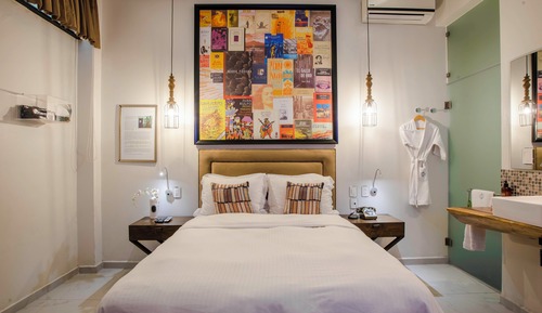 Basic Queen Room