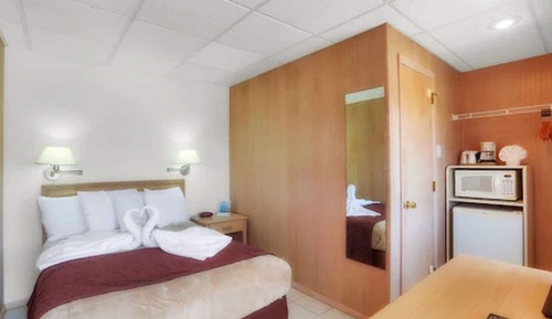 Habitación individual básica, 1 cama doble (Type A, Building 1 - Small Basic Unit)