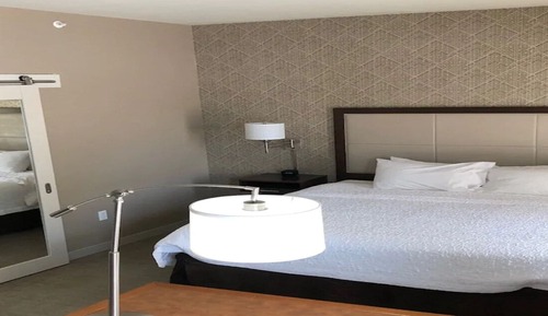 Habitación, 1 cama de matrimonio grande, no fumadores, frigorífico y microondas