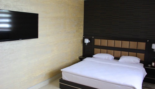 Habitación de lujo, 1 cama doble, bañera de hidromasaje