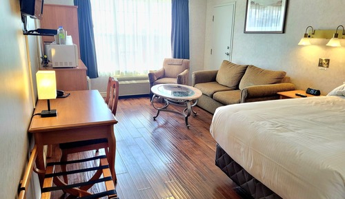 Habitación estándar, 1 cama de matrimonio con sofá cama