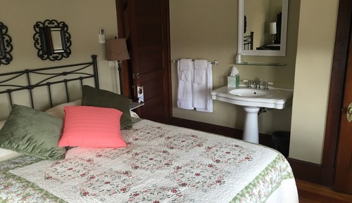 Habitación individual estándar, 1 cama de matrimonio, baño compartido