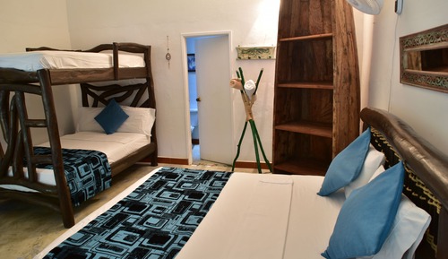 Habitación cuádruple estándar, 1 habitación