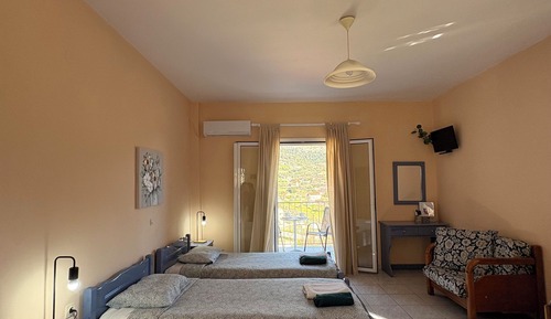 Habitación estándar con 1 cama doble o 2 individuales
