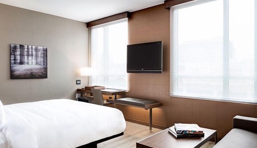 Suite, 1 habitación, balcón, en esquina