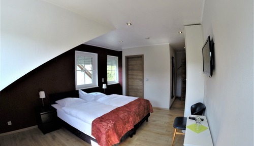 Habitación Confort doble, baño privado, vistas al río