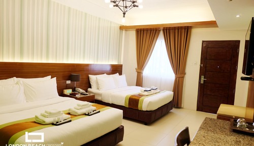 Habitación Deluxe, 2 camas de matrimonio, no fumadores, vistas al jardín