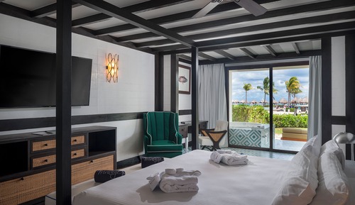 Suite (Eden Master Suite)