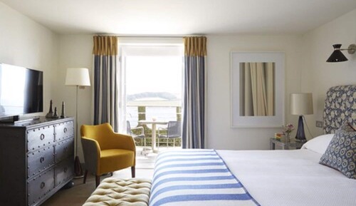 Suite familiar