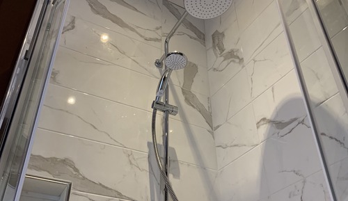 Habitación Confort doble, baño privado, vistas al jardín