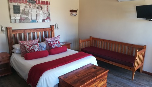 LUXURY ROOM 13 