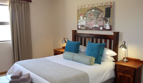 LUXURY ROOM 25