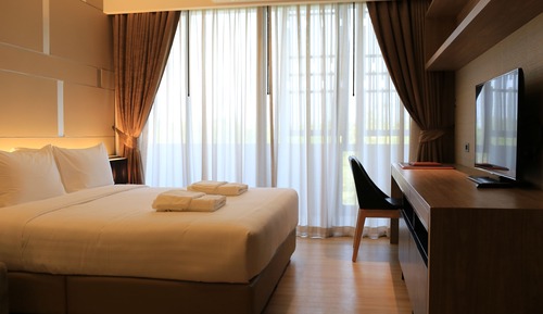 Habitación Deluxe con 1 cama doble o 2 individuales, vistas al parque