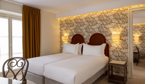 Suite familiar