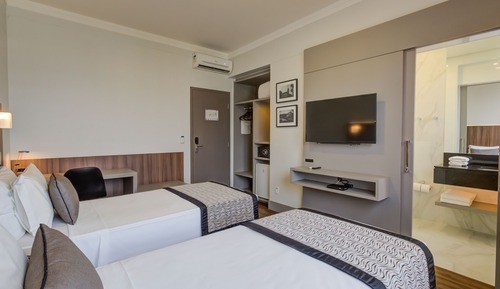 Habitación superior con 2 camas individuales, 2 camas individuales