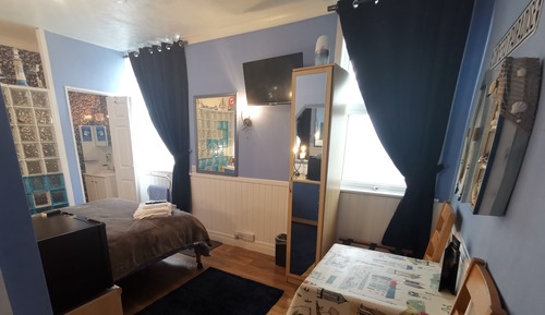 Suite, baño privado (Sleeps 3)
