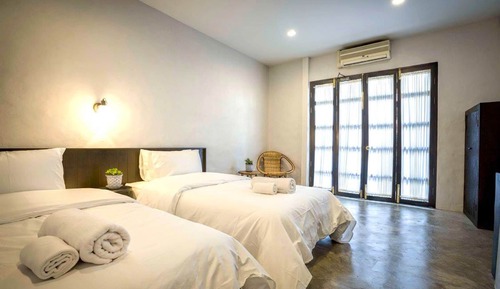 Deluxe Twin Room