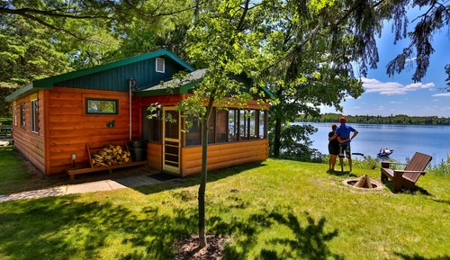 Cabaña, 3 habitaciones, vistas al lago (Cabin #1)