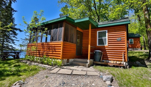 Cabaña, 2 habitaciones, vistas al lago (Cabins #4 , #6 or #8)