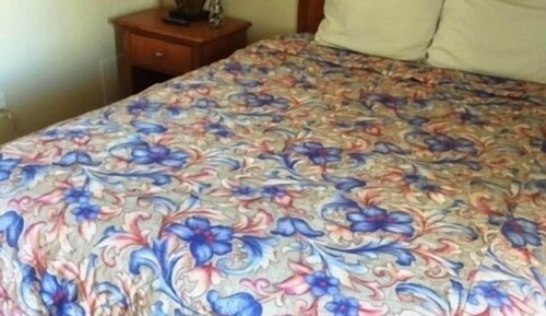 Basic Double Room Single Use, Side View