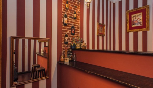 Habitación doble, baño compartido (Tango Bar)