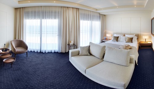Suite, terraza, vistas al mar