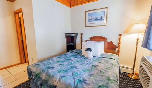 Habitación Deluxe, 2 camas de matrimonio (Two Divided Queens, 3rd Floor)