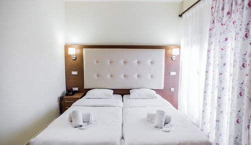 Habitación estándar con 2 camas individuales