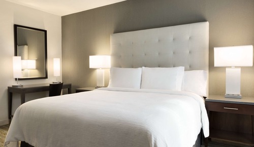Suite estudio, 1 cama de matrimonio grande, balcón
