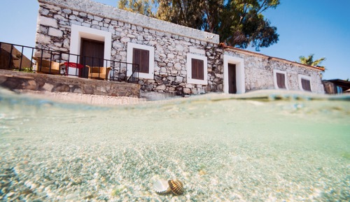 Seaside Suite Stone Medium