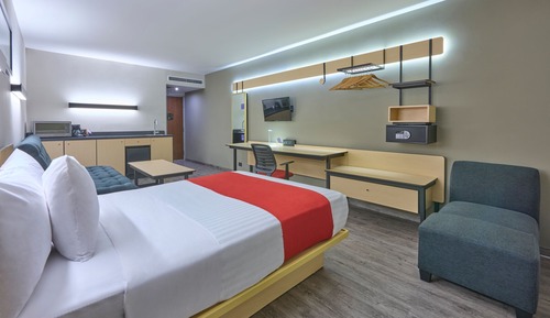 Habitación superior, 1 cama de matrimonio con sofá cama, no fumadores