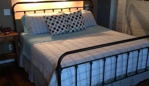 Apartamento superior, 3 habitaciones, en edificio anexo