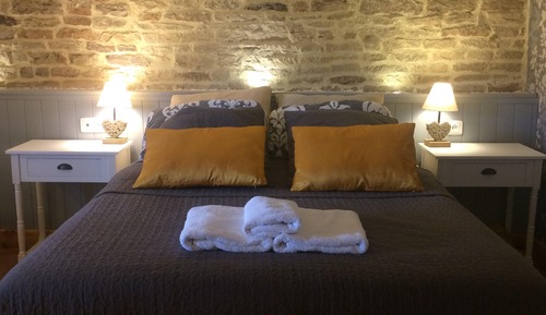 Habitación doble, baño privado (La Cave)