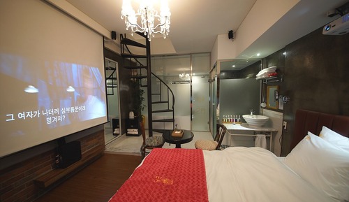 Suite (Outdoor Spa)