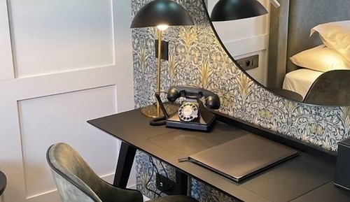Suite Confort, 1 habitación, baño privado, vistas a la ciudad