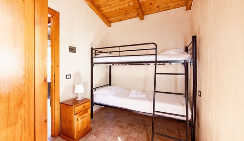 Bungalow clásico, 2 habitaciones, baño privado