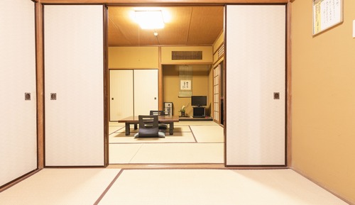 Habitación estándar con 2 camas individuales, no fumadores (Japanese Style, Open Air Bath)