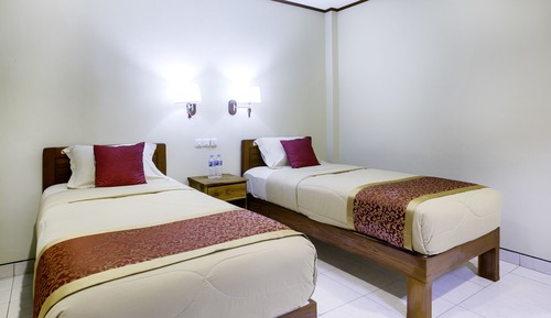 Habitación estándar con 2 camas individuales