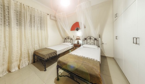 Apartamento, 2 habitaciones, piscina privada