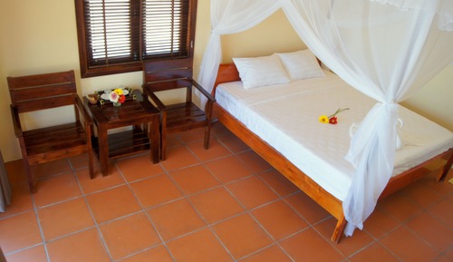 Bungalow, frente a la playa