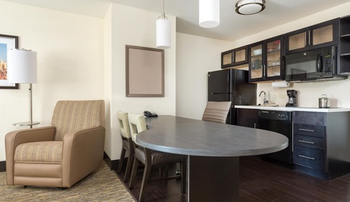 Suite, 1 habitación, accesible para personas con discapacidad (Communications)