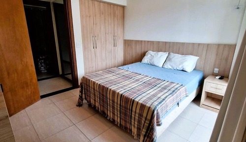 Ático Premier, 4 habitaciones, piscina privada
