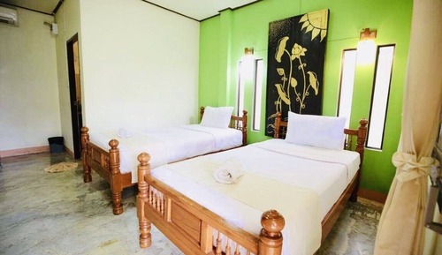 Habitación superior con 2 camas individuales