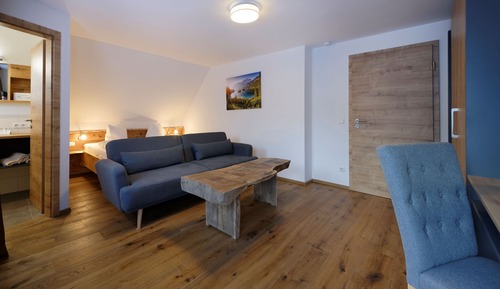 Habitación Confort doble, 1 cama de matrimonio, balcón (Groß)