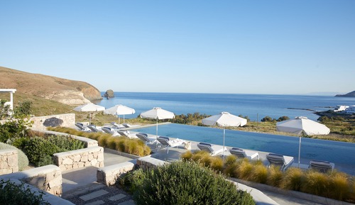 Executive room with outdoor jacuzzi and sea view