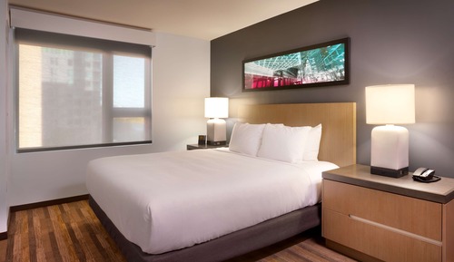 Suite, 1 cama de matrimonio grande con sofá cama, cocina