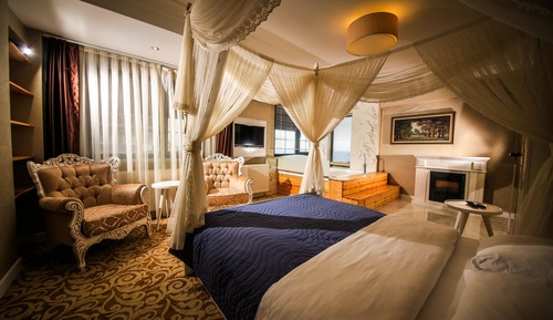 King Suite