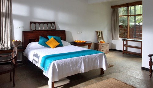 Habitación triple Deluxe, vistas al jardín (with A/C)
