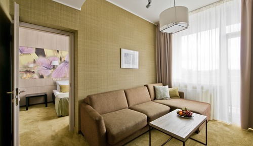 Suite familiar (with Spa Access)